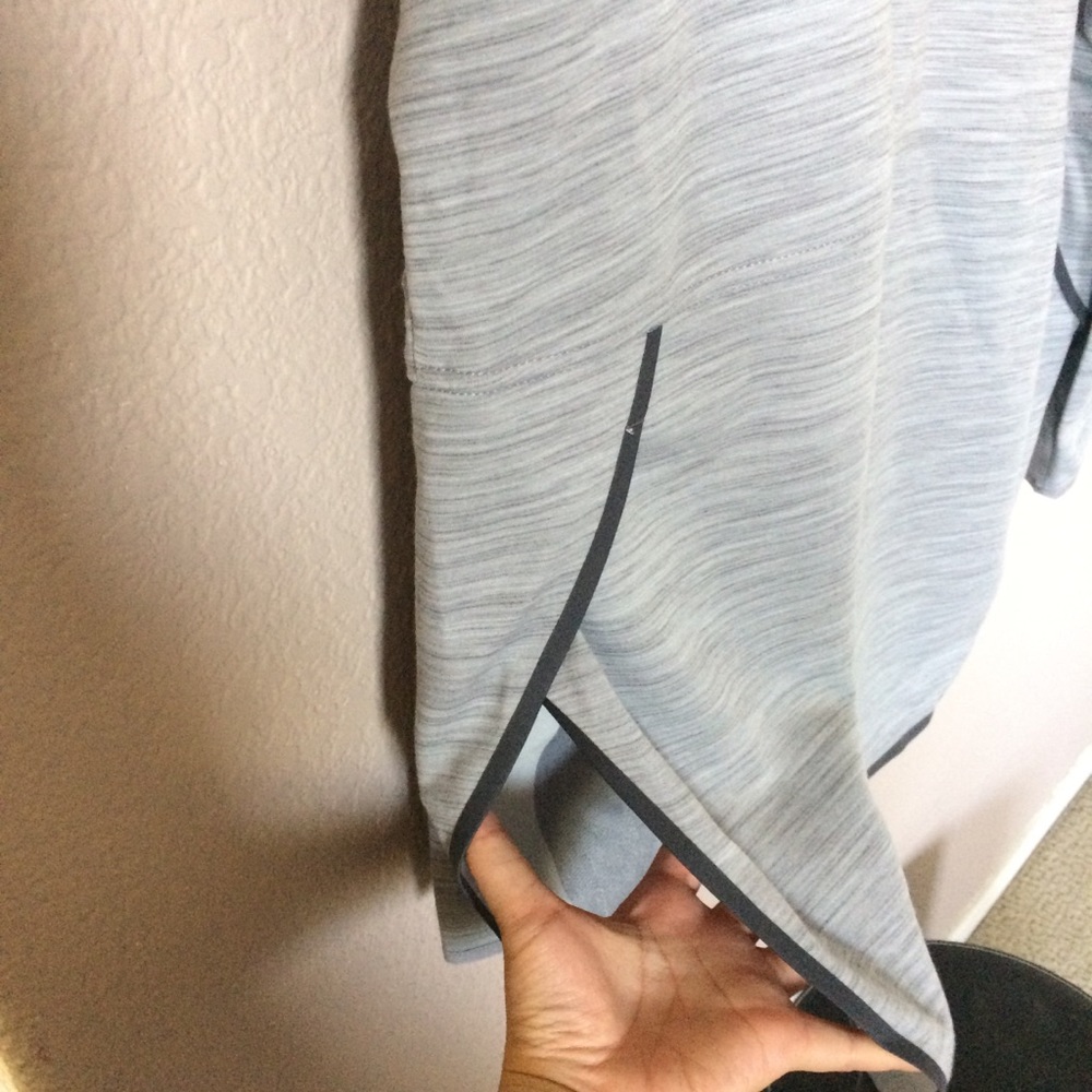 The North Face side slit full zip hoodie - Picture 7 of 8